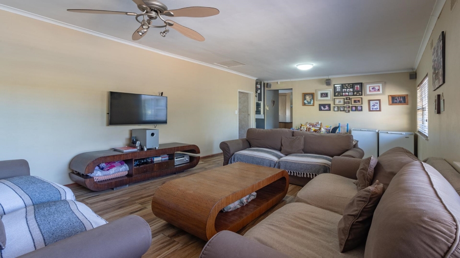 5 Bedroom Property for Sale in Northgate Western Cape